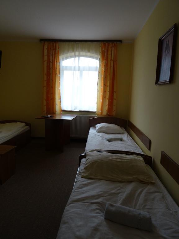 Hostel Milosz Grabowiec  Zimmer foto